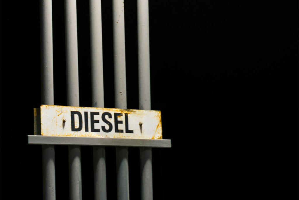 diesel contains paraffin wax