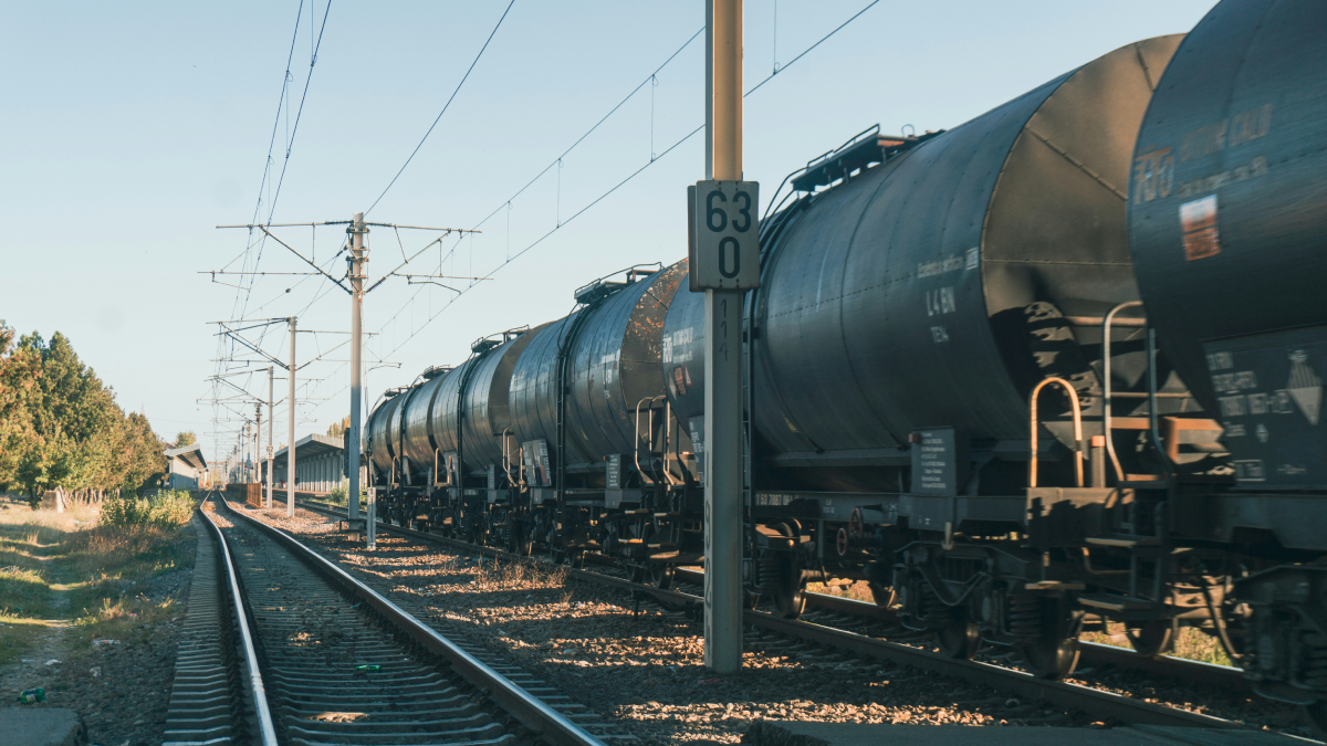 What Fuel Do Trains Use: Exploring Diesel And Gas Engines
